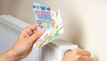 «Ζεστάθηκαν» οι τραπεζικοί λογαριασμοί από το επίδομα θέρμανσης