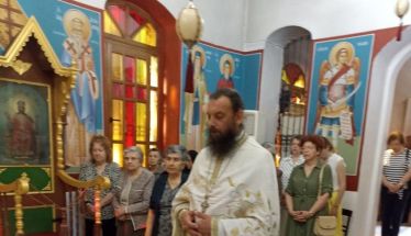 Αγαθοεργός Αδελφότητα  Κυριών Νάουσας: Θεία Λειτουργία της Αγίας Κυριακής