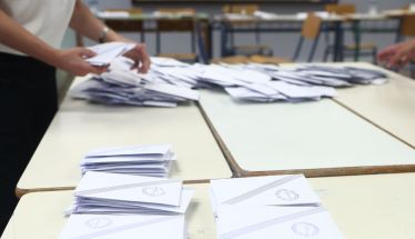 Με επιστολική ψήφο οι απόδημοι, στις εθνικές εκλογές του 2027