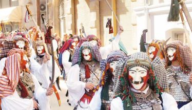 Δήμος Νάουσας: Στις Αποκριάτικες Εκδηλώσεις 2026 συμμετέχουν οι επαγγελματίες πωλητές υπαίθριου στάσιμου εμπορίου 