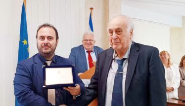 «Αποστρατεύθηκε» ο Δήμος Δαβόρας,  μετά από μισό αιώνα δικηγορίας!