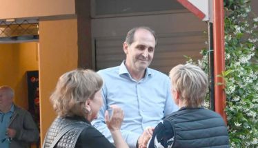 Απόστολος Βεσυρόπουλος: «Οι πολίτες θα επιλέξουν την πολιτική και οικονομική σταθερότητα»