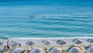 Η Χαλκιδική «πρωταθλήτρια» και φέτος σε αυθαιρεσίες στις παραλίες
