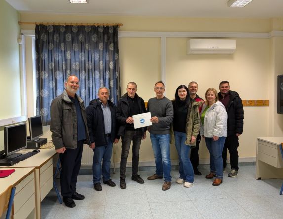 Δημοτικό Σχολείο Ριζωμάτων - Δασκίου - Σφηκιάς: Ευχαριστίες προς το Διοικητικό Συμβούλιο και τα μέλη του Αναγκαστικού Δασικού Συνεταιρισμού Ριζωμάτων για την αφειδώλευτη χορηγία τους ύψους 1.200€ 