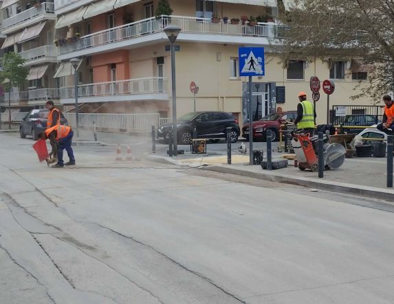 Νέες «έξυπνες» διαβάσεις πεζών, έξω από σχολεία, στον δήμο Βέροιας