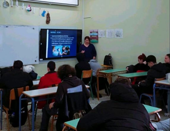 Ενημερωτική δράση στο ΕΠΑΛ Βέροιας, για την έμφυλη βία και τα έμφυλα στερεότυπα 