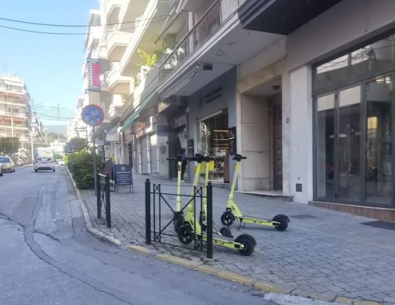 Δημοτική Αστυνομία Βέροιας για ηλεκτρικά πατίνια:  Πρόστιμα από χθες στην Εταιρεία εκμίσθωσης  και στους χρήστες, στο πλαίσιο του νόμου