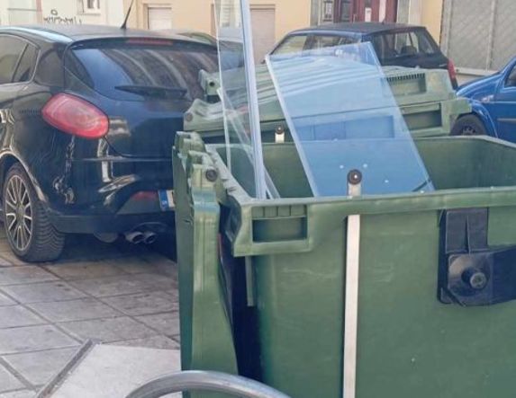 Η υπηρεσία καθαριότητας του δήμου Βέροιας υπενθυμίζει για  τα βαρέα και εύθραυστα απορρίμματα