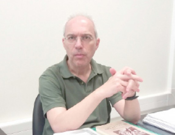 Η ΜΝΗΜΗ ΤΩΝ ΧΕΡΙΩΝ