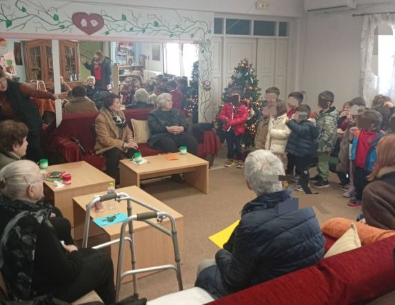 ΚΑΛΑΝΤΑ ΣΤΟ ΚΗΦΗ ΝΑΟΥΣΑΣ