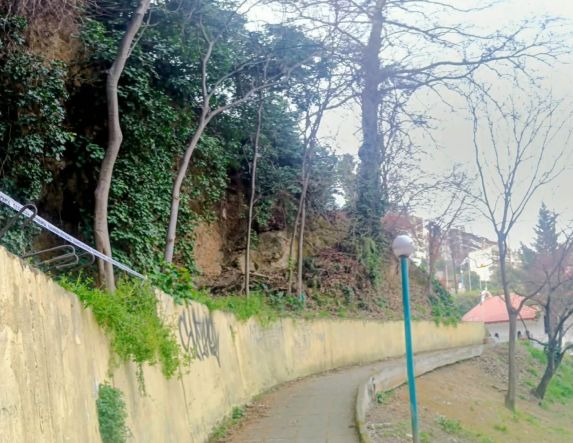 Δίνει μάχη για τη ζωή του ο 7χρονος που τραυματίσθηκε σοβαρά από πτώση, στην περιοχή Πασακιόσκι της Βέροιας