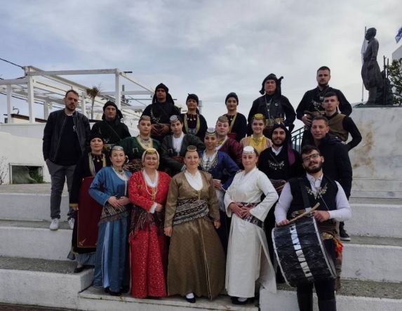 Η Εύξεινος Λέσχη Βέροιας  συμμετείχε στο 6ο Φεστιβάλ παραδοσιακών χορών στο νησί της Σκύρου