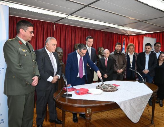 Στην εκδήλωση της Ένωσης Συντακτών Επαρχιακού Τύπου Εκπρόσωποι των Πολιτικών Αρχηγών 