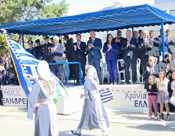 Στον εορτασμό της 25ης Μαρτίου στην Αλεξάνδρεια, ως εκπρόσωπος της Βουλής, ο Τάσος Μπαρτζώκας