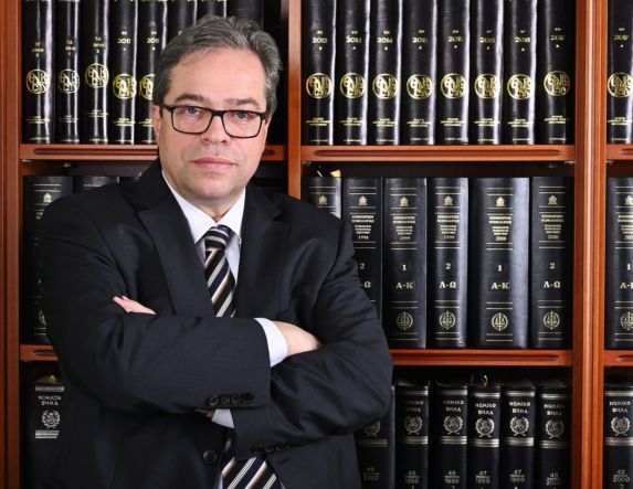 ΠΑΣΟΚ: «Άνοιγμα» και κάλεσμα συμμετοχής χωρίς προαπαιτούμενα - Ο Αντώνης Μαρκούλης στην Κεντρική Επιτροπή Συμπαράταξης και Διεύρυνσης