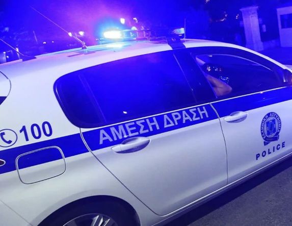 Ανήλικοι που οδηγούσαν κλεμμένο ΙΧ, συνελήφθησαν στην Ημαθία, μετά από καταδίωξη