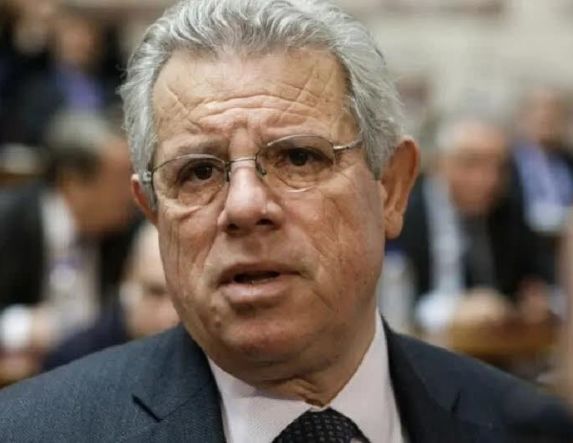 «Μίνι ανταρσία» του βουλευτή Γιώργου Βλάχου που ζήτησε κάλπη για τον γραμματέα στην ΚΟ της ΝΔ και ο διάλογός του με τον Κυριάκο Μητσοτάκη