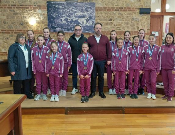 Οι Πανελληνιονίκες αθλήτριες του ΑΠΣ ΒΕΡΟΗ στον Δήμαρχο Βέροιας