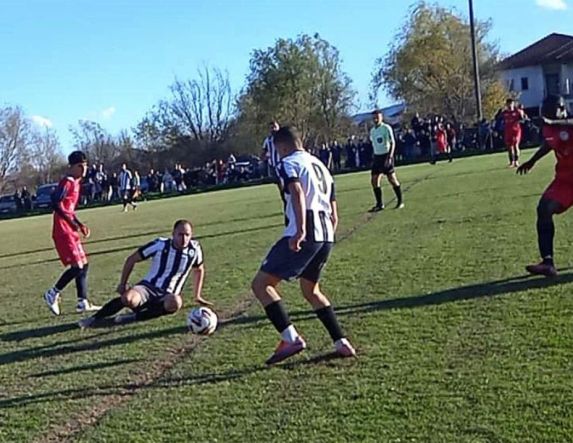 Β' ΕΠΣΗ: Ο Λουτρός πήρε το ντέρμπι με την Αγία Μαρίνα