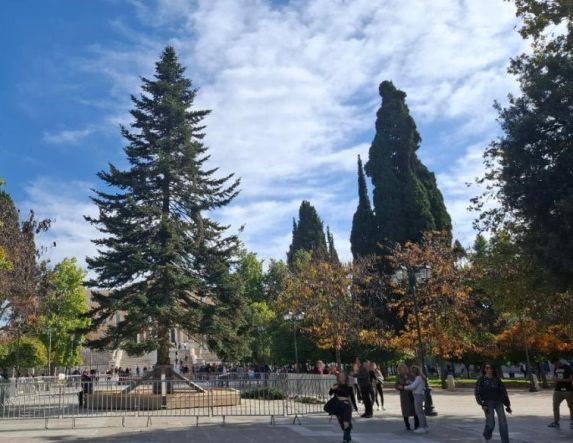 1,5 εκατ. ευρώ από το ΕΣΠΑ της ΠΚΜ, για τη ριζική ανάπλαση της κεντρικής πλατείας Νάουσας -Ποιες παρεμβάσεις πρόκειται να υλοποιηθούν