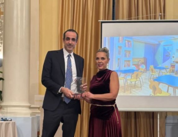 Ο σύλλογος για παιδιά με καρκίνο «Η Πίστη» τίμησε τον Γρηγόρη Δημητριάδη για τη συνεισφορά του