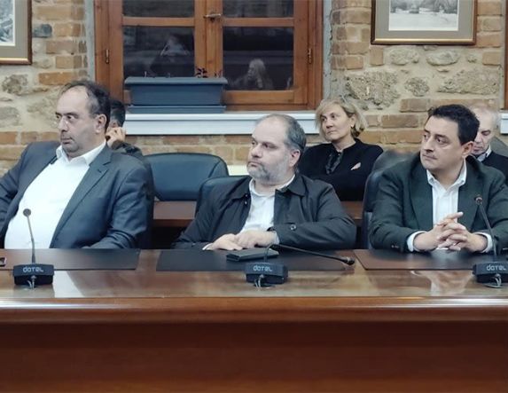 ΒΕΡΟΙΑ, ΜΙΑ ΠΟΛΗ ΓΙΑ ΟΛΟΥΣ: Παρουσιάστηκαν τα αποτελέσματα της μελέτης για τη διεκδίκηση του τίτλου της Πολιτιστικής Πρωτεύουσας της Ευρώπης -Κοινά βήματα Βέροιας-Νάουσας-Έδεσσας, στην υποστήριξη της πρότασης