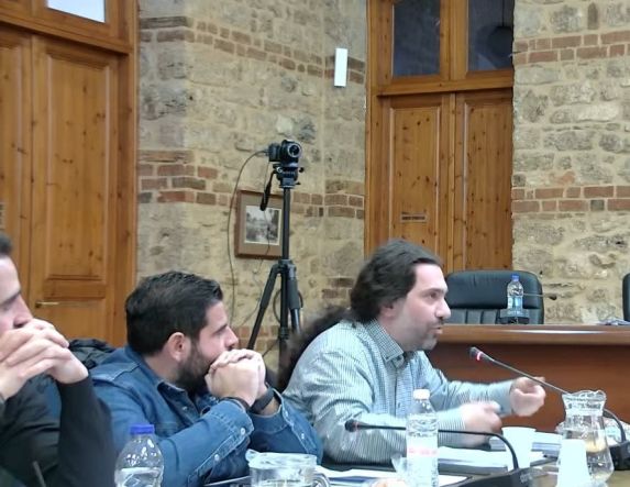  ΣΥΝΕΔΡΙΑΣΗ ΔΗΜΟΤΙΚΟΥ ΣΥΜΒΟΥΛΙΟΥ  Δήμαρχος Βέροιας: Έργα και μελέτες που ξεκινούν ή βρίσκονται σε εξέλιξη και ολοκληρώνονται, το 2026 -Σε συνέχεια από την περσινή χρονιά και η κόντρα Παλουκίδη - Βοργιαζίδη