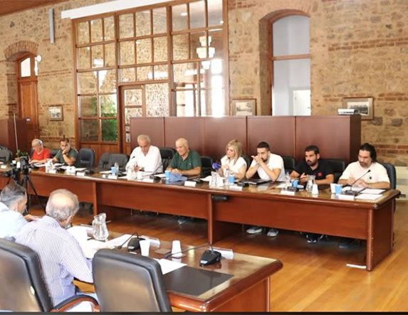 Μονάδες καύσης οικιακών σκουπιδιών,  που δεν πάνε για ανακύκλωση,  σχεδιάζει να δημιουργήσει το Υπουργείο Ενέργειας  -Για τις επιπτώσεις στους δήμους,  ενημέρωσε ο δήμαρχος Βέροιας στο χθεσινό δημοτικό συμβούλιο