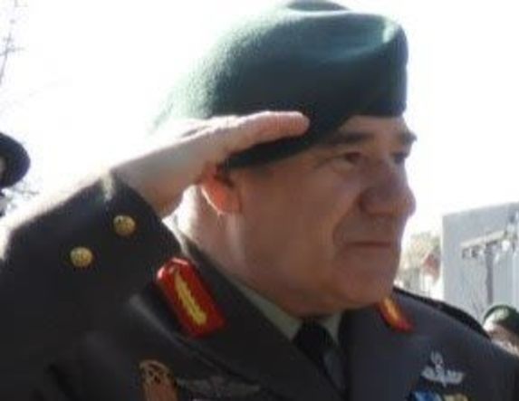 «Ευδοκίμως τερματίσας» ο διοικητής της Ι Μεραρχίας Βέροιας, υποστράτηγος Δημήτριος Δρόσος