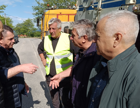 Ξεκίνησε η ασφαλτόστρωση στα Ριζώματα