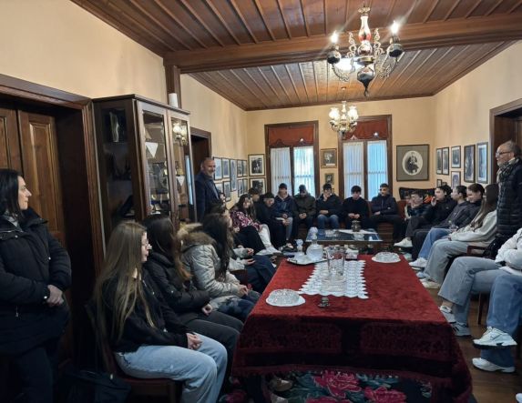 Επίσκεψη της Γ1 τάξης του 6ου Γυμνασίου Βέροιας στον Σύλλογο Βλάχων