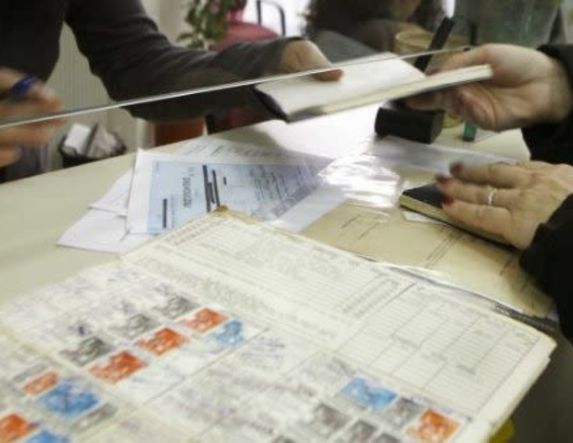 Ποιοι μπορούν να λάβουν δωρεάν ένσημα για σύνταξη