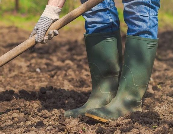 Εργάτες Γης: Έντονη ανησυχία στον αγροτικό κόσμο  για κατάργηση του εργόσημου και ασφάλιση στον ΕΦΚΑ με ένσημα -Ανάγκη διευκρινιστικών οδηγιών από το Υπουργείο