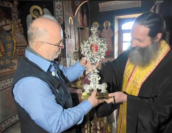 Το αγκάθι του Χριστού σιωπηλός μάρτυρας του Γολγοθά στον Αλιάκμονα -Σπάνιο κειμήλιο 2000 ετών στην Ιερά Μονή Θεοτόκου Καλλίπετρας 