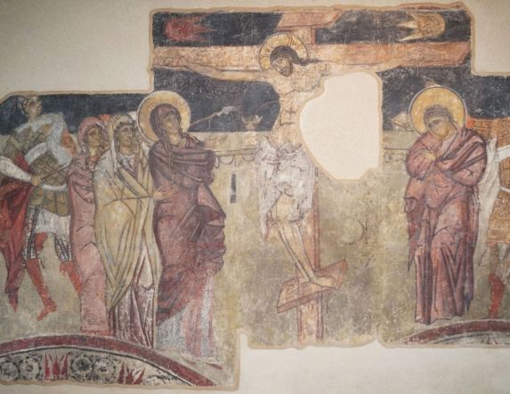  ΕΦΟΡΕΙΑ ΑΡΧΑΙΟΤΗΤΩΝ ΗΜΑΘΙΑΣ  «Ένα έκθεμα - Μια ιστορία» από το Βυζαντινό Μουσείο Βέροιας  -Αποτοιχισμένη τοιχογραφία με παράσταση Σταύρωσης