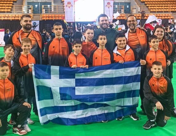 Η αγωνιστική ομάδα ρομποτικής της Βέροιας  στην Παγκόσμια Ολυμπιάδα Αθλητικής Ρομποτικής