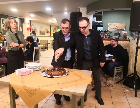 Κοπή Πρωτοχρονιάτικης Βασιλόπιτας   των εργαζομένων της Διεύθυνσης Προσχολικής Αγωγής και Αθλητισμού του Δήμου Βέροιας