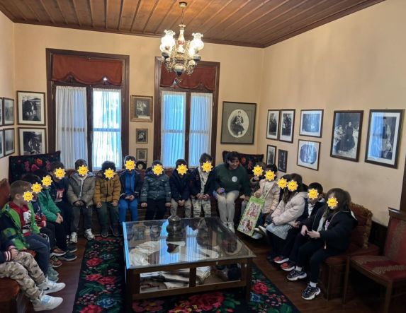 Το Σπίτι του Συλλόγου Βλάχων Βέροιας επισκέφθηκε ιδιωτικό νηπιαγωγείο 