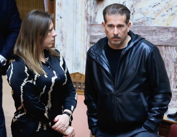 Ο Διαμαντής Καραναστάσης παραιτήθηκε από βουλευτής και «τερμάτισε» την δική του Πλεύση Ελευθερίας