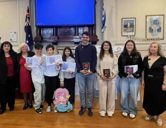 Δίγλωσση έκδοση για την «Βεργόνα, της Βέροιας τη γοργόνα», από την Παμμακεδονική Ένωση Μελβούρνης και Βικτώριας