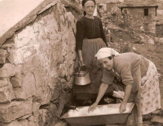 ΜεΜιαΜατια Μεταφερόμαστε στο δροσερό Σέλι, δεκατετία του ΄50