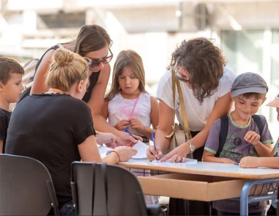 ΒΕΡΟΙΑ ΙΙ ΓΙΟΡΤΕΣ ΠΟΛΗΣ 2025 ΙΙ 2o FAMILY FESTIVAL     ΚΥΝΗΓΙ ΘΗΣΑΥΡΟΥ: Τα τρία έπαθλα για τις νικήτριες ομάδες κι ένα δώρο για όλους τους συμμετέχοντες