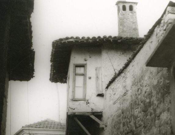 ΜεΜιαΜατια Σπίτια που μέχρι αρχές της δεκαετίας του ‘80 άντεχαν στο χρόνο