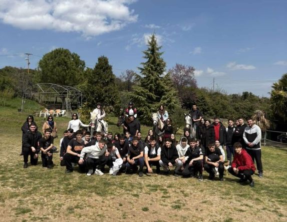 Επίσκεψη του 3ου ΓΕΛ Βέροιας στον Ιππικό Όμιλο Βέροιας