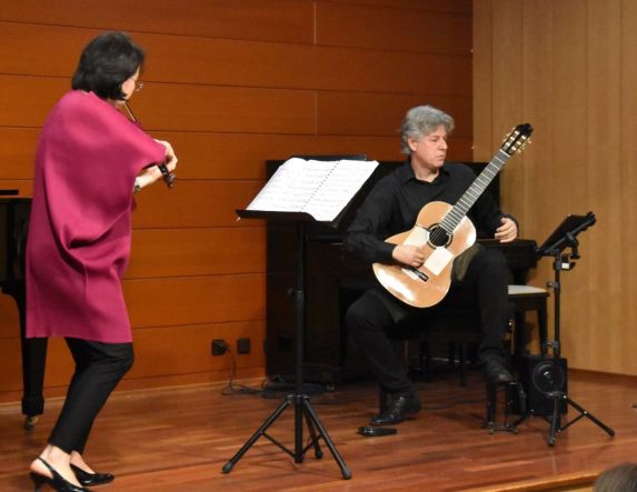 Νάουσα: Με μεγάλη επιτυχία πραγματοποιήθηκε το μουσικό οδοιπορικό «Από τα Δωδεκάνησα έως το Μπουένος Άιρες»