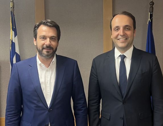 Συνάντηση Τάσου Μπαρτζώκα με τον Υφυπουργό Ψηφιακής Διακυβέρνησης – Γρήγορο και αξιόπιστο Διαδίκτυο σε κάθε περιοχή της Ημαθίας