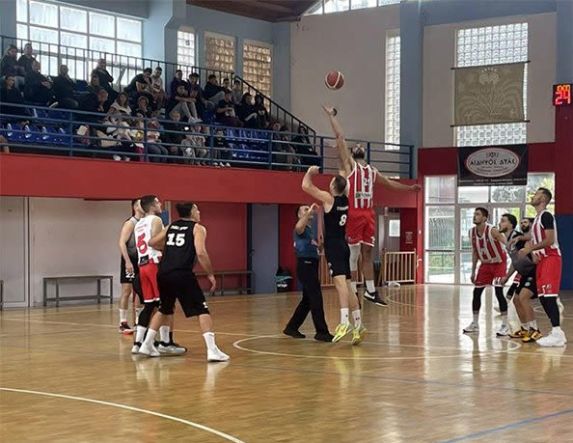 Λύγισε στο φινάλε ο Φίλιππος Βέροιας – Ήττα με 66-64 από τον Σύλλα στην Αιδηψό
