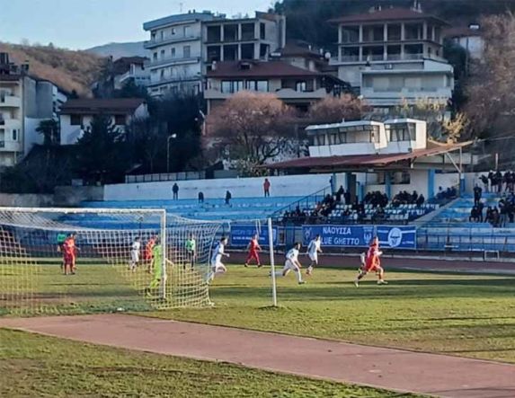 Άνετη πρεμιέρα για τη Νάουσα επί της Μελίκης