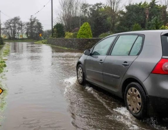 Κλειστή η υπόγεια διάβαση στην οδό Νησελίου – Νησελουδίου, λόγω υψηλής στάθμης υδάτων