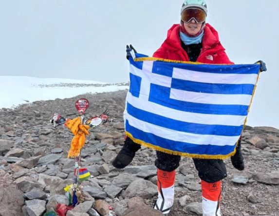 Η Κική Τσακαλδήμη τα κατάφερε: κατέκτησε την κορυφή του Ακονκάγκουα - Το θερμό ευχαριστώ στον Γρηγόρη Δημητριάδη